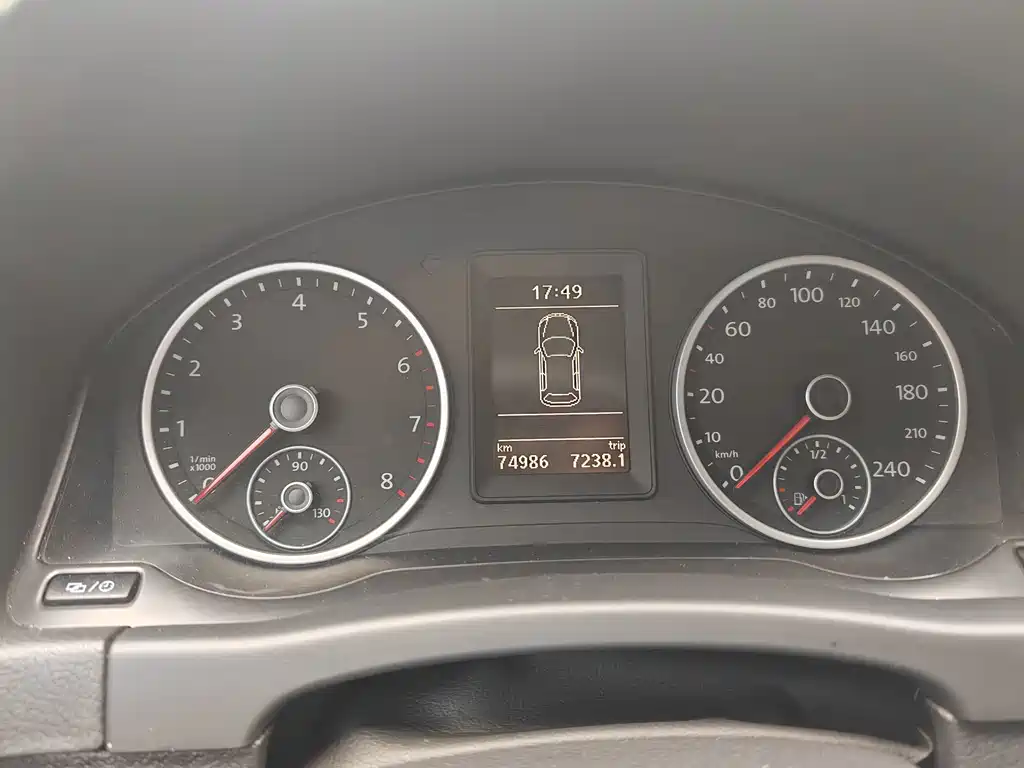 Volkswagen Tiguan — миниатюра 26