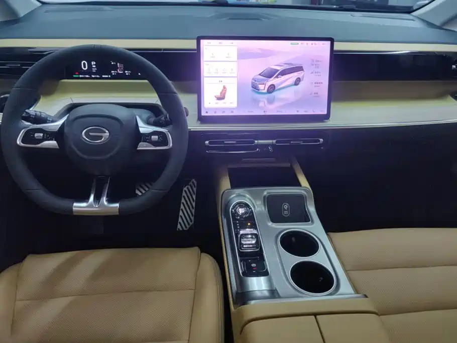 GAC Motor Trumpchi E8 PHEV — миниатюра 12