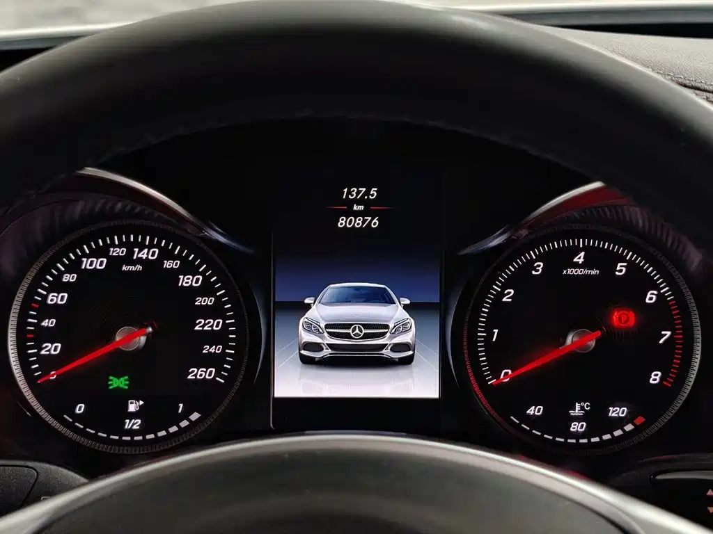 Mercedes-Benz C-Class (Import) — миниатюра 12