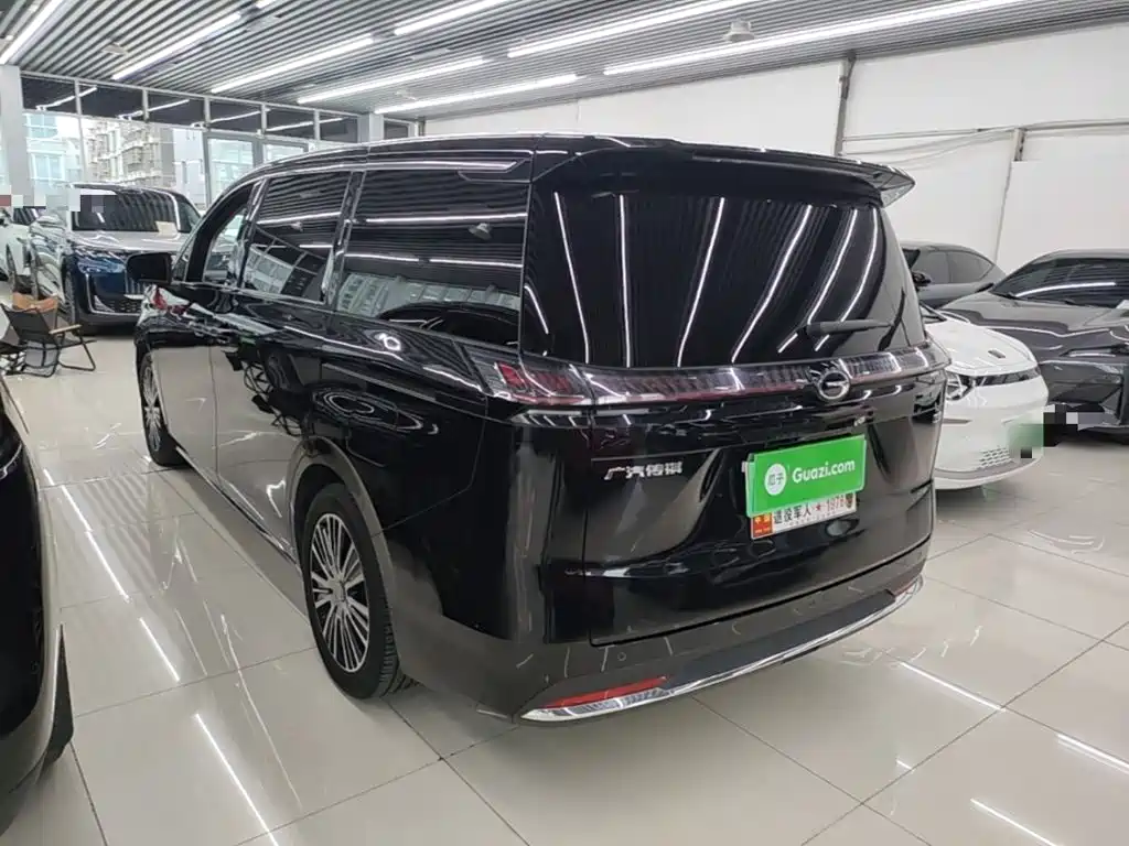 GAC Motor Trumpchi E8 PHEV — миниатюра 5