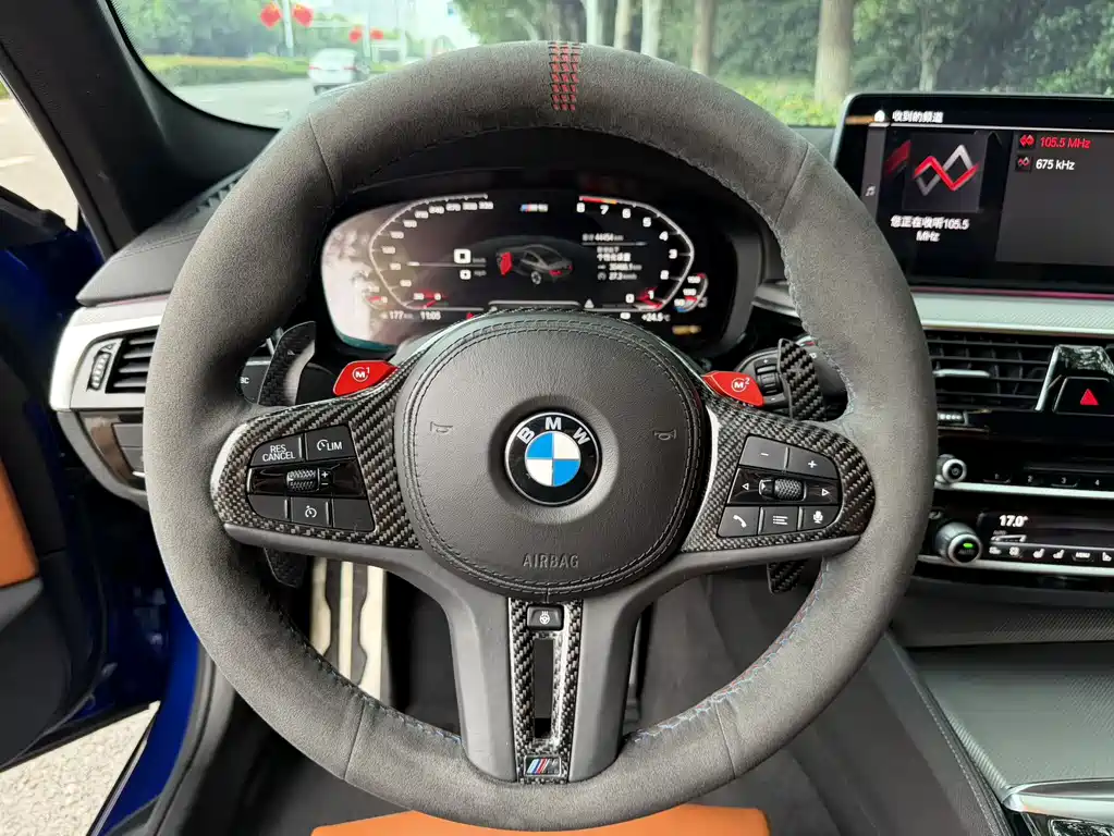 BMW M5