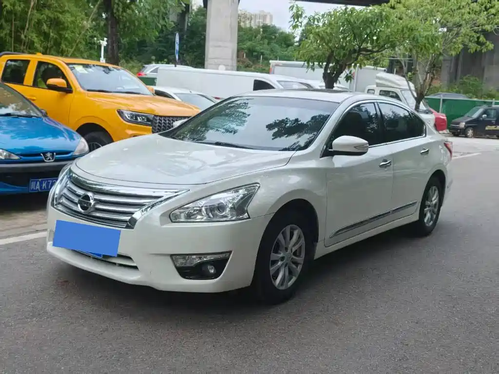 Nissan Teana
