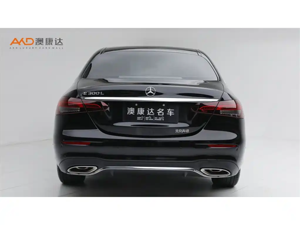 Mercedes-Benz E-Class — миниатюра 4