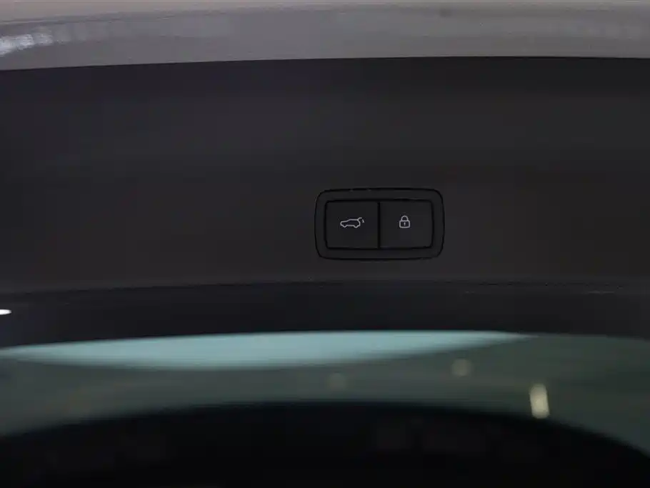 Li Auto L9 2025 Ultra
