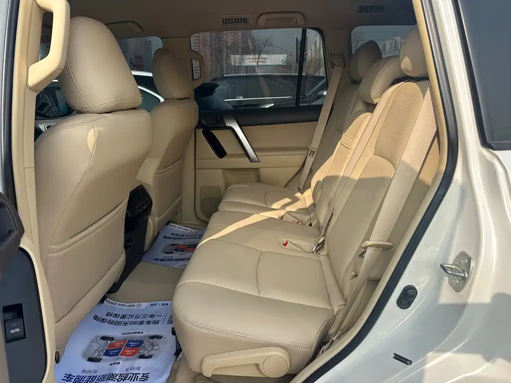 Toyota Prado (Import) — миниатюра 9