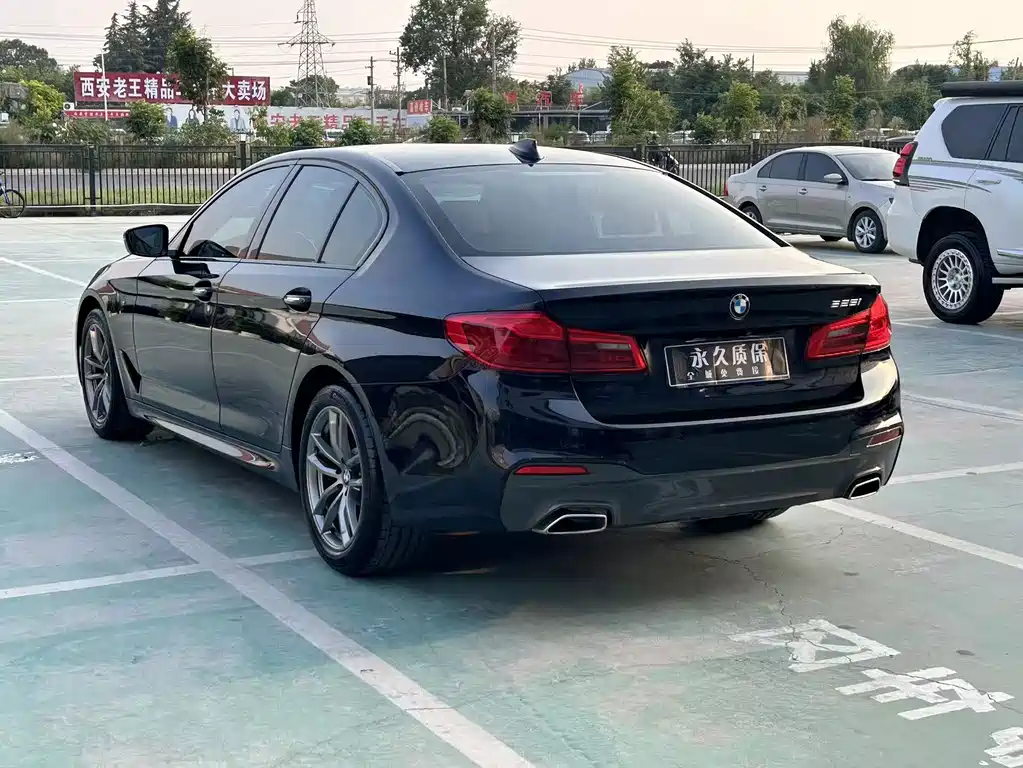 BMW 5 Series (Import) — миниатюра 22