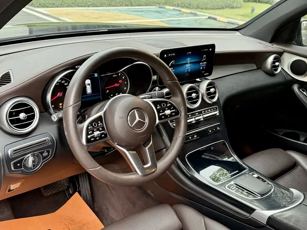 Mercedes-Benz GLC 2020 GLC 260 L 4MATIC