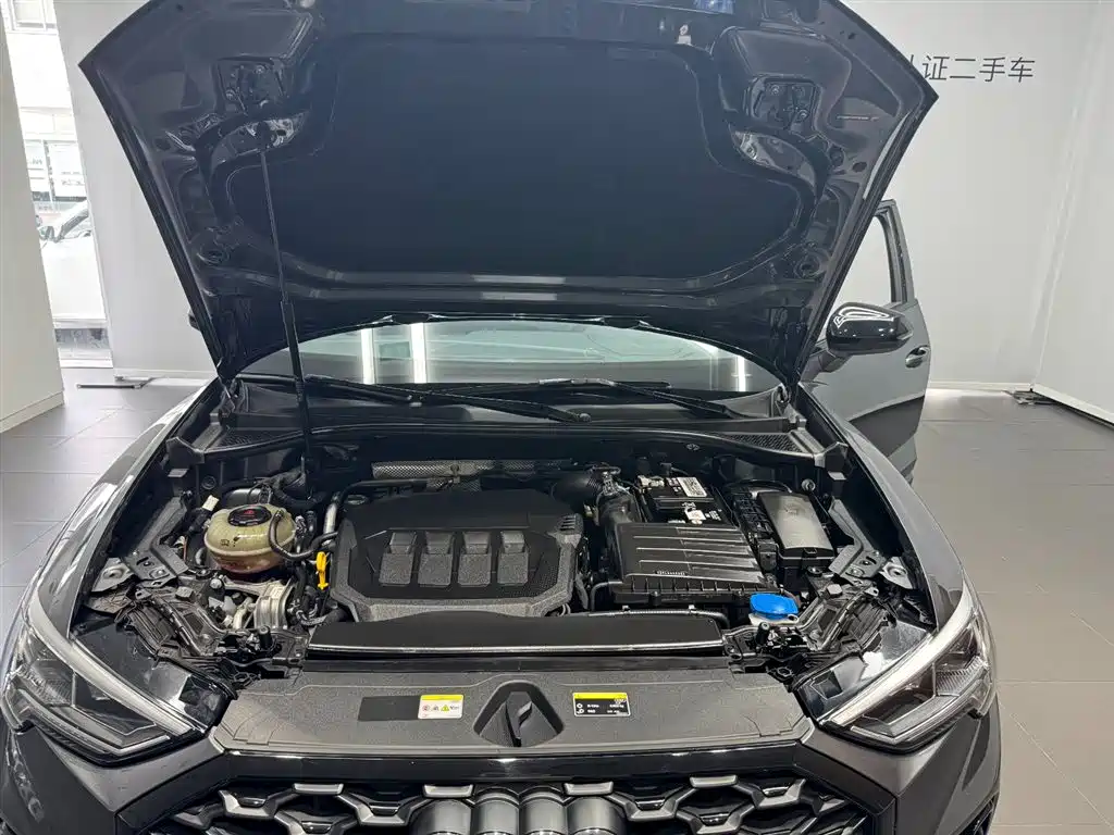 Audi Q3 Sportback — миниатюра 8