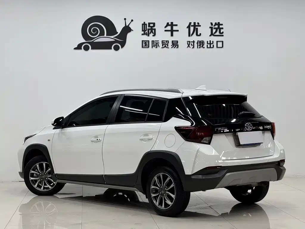 Toyota Yaris L — миниатюра 4