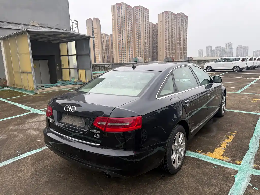 Audi A6L — миниатюра 2