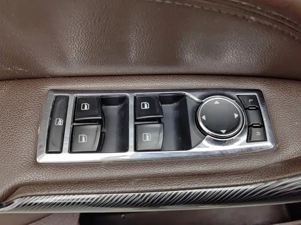 Leopaard Leopaard CS9 — миниатюра 9