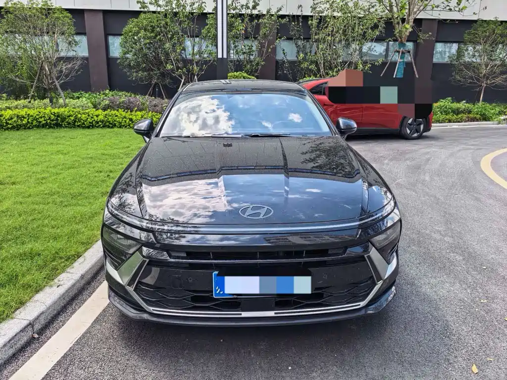Hyundai Sonata — миниатюра 2