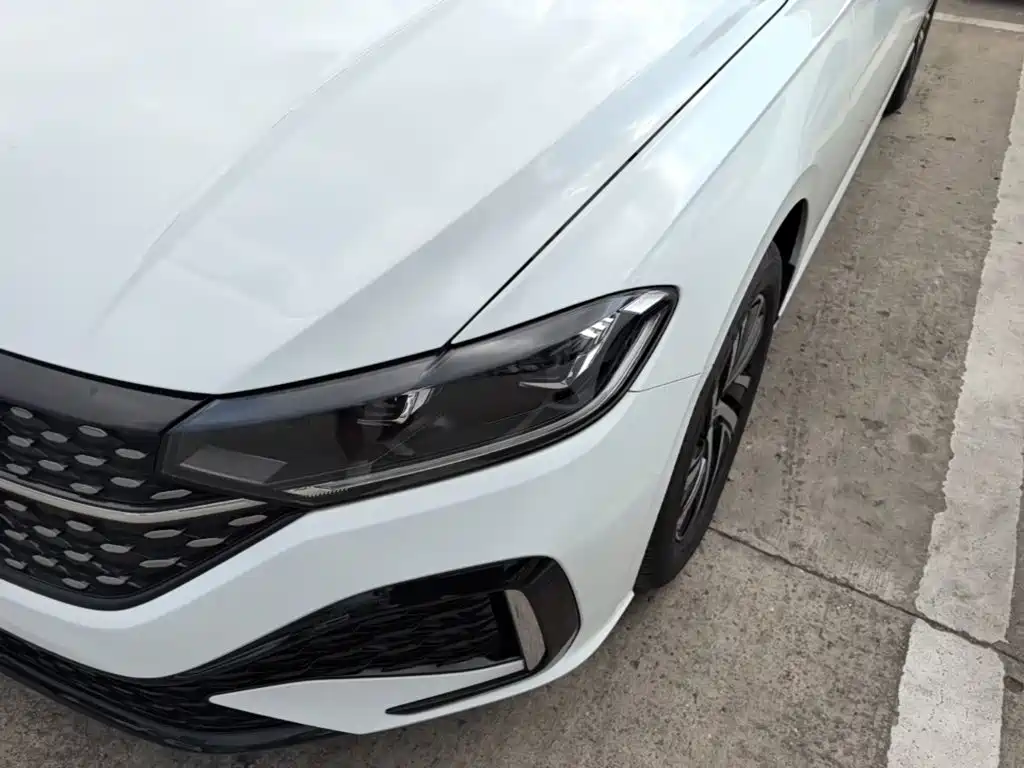 Volkswagen Lavida — миниатюра 24