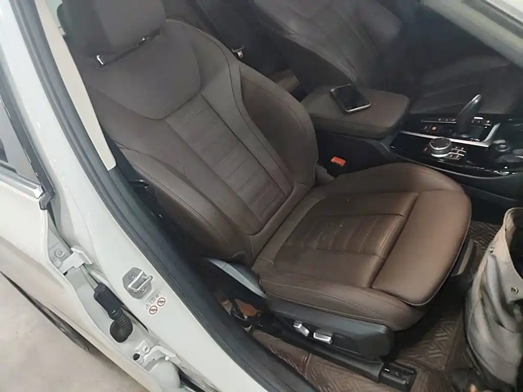 BMW X3 — миниатюра 25