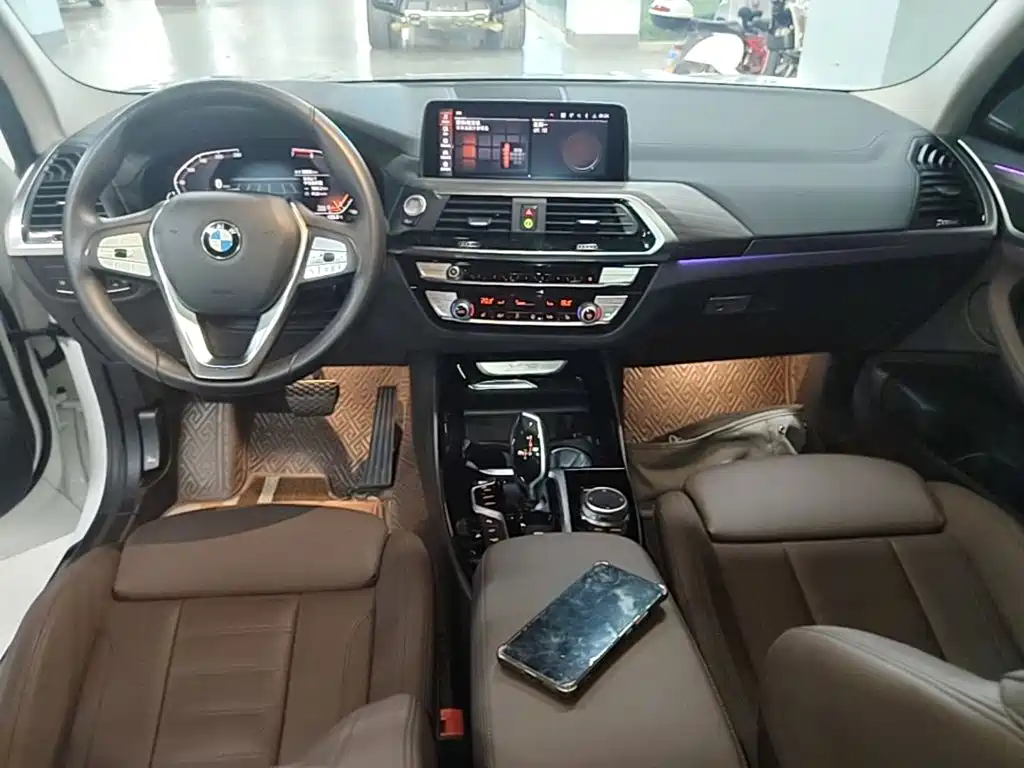 BMW X3 — миниатюра 10