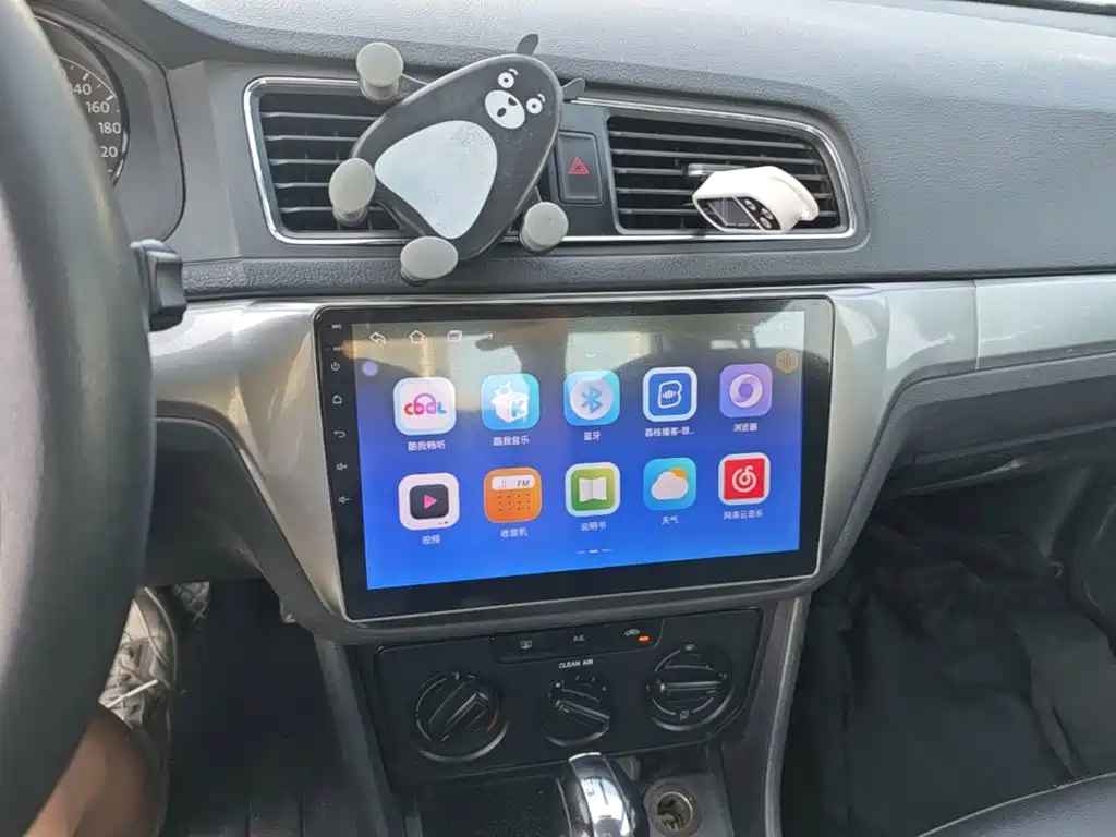 Volkswagen Lavida — миниатюра 13