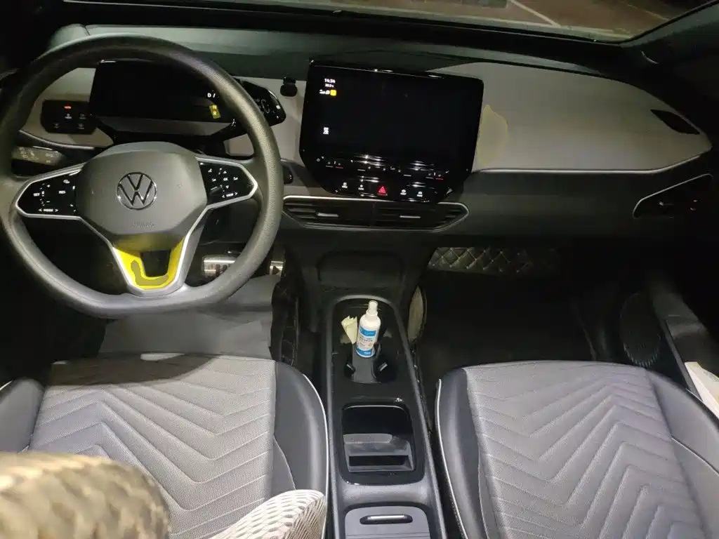 Volkswagen ID.3 — миниатюра 5