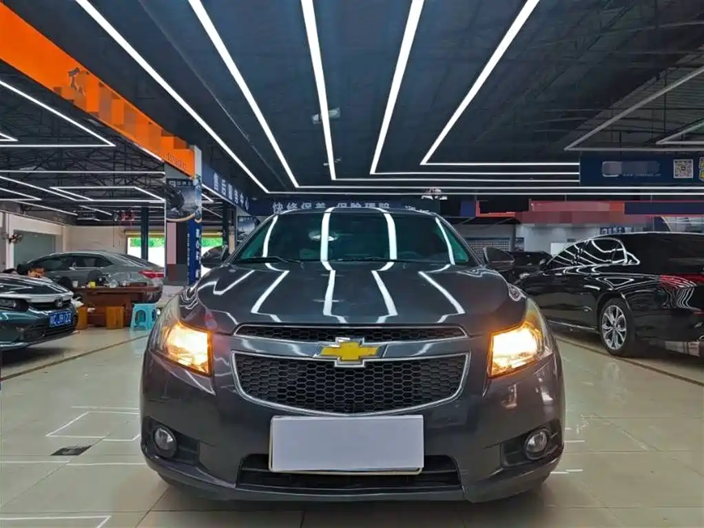 Chevrolet Cruze 2013 1.8L SX AT