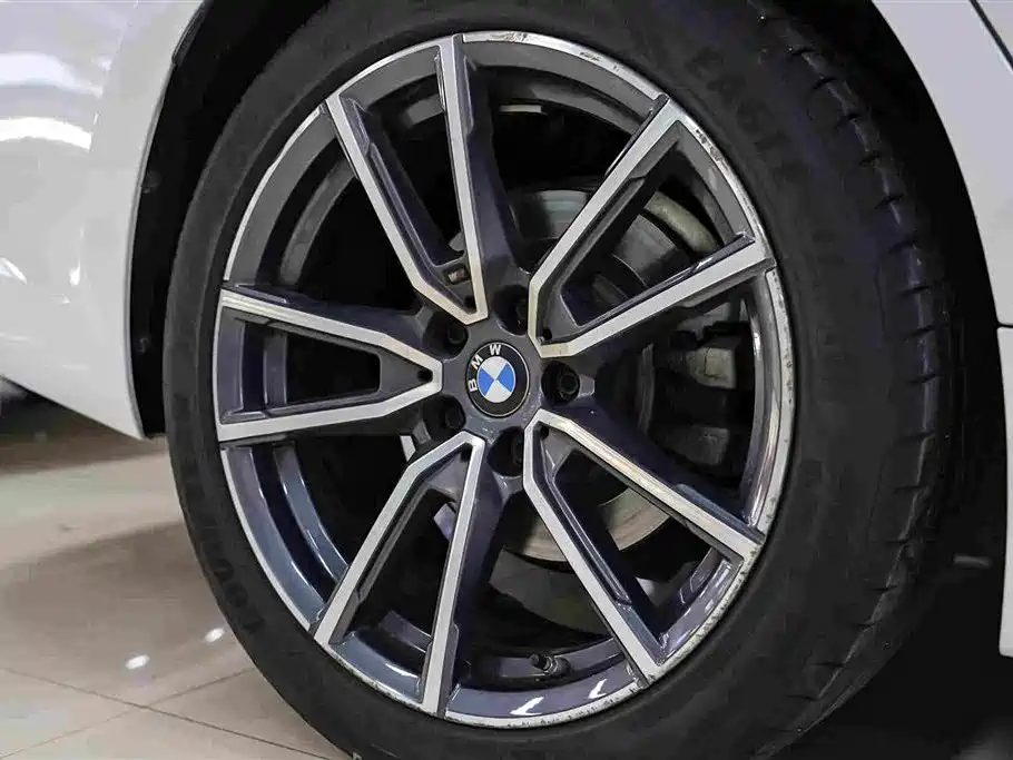 BMW 3 Series — миниатюра 12
