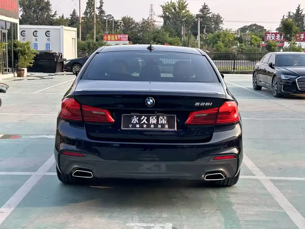 BMW 5 Series (Import) — миниатюра 23