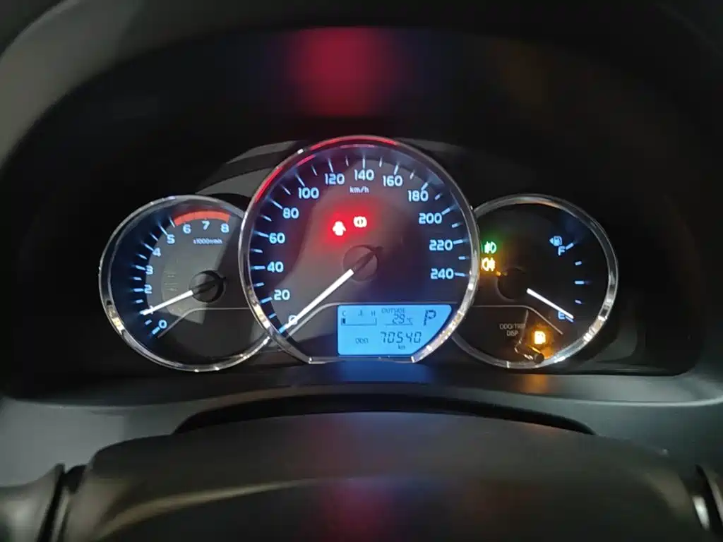 Toyota Corolla — миниатюра 12