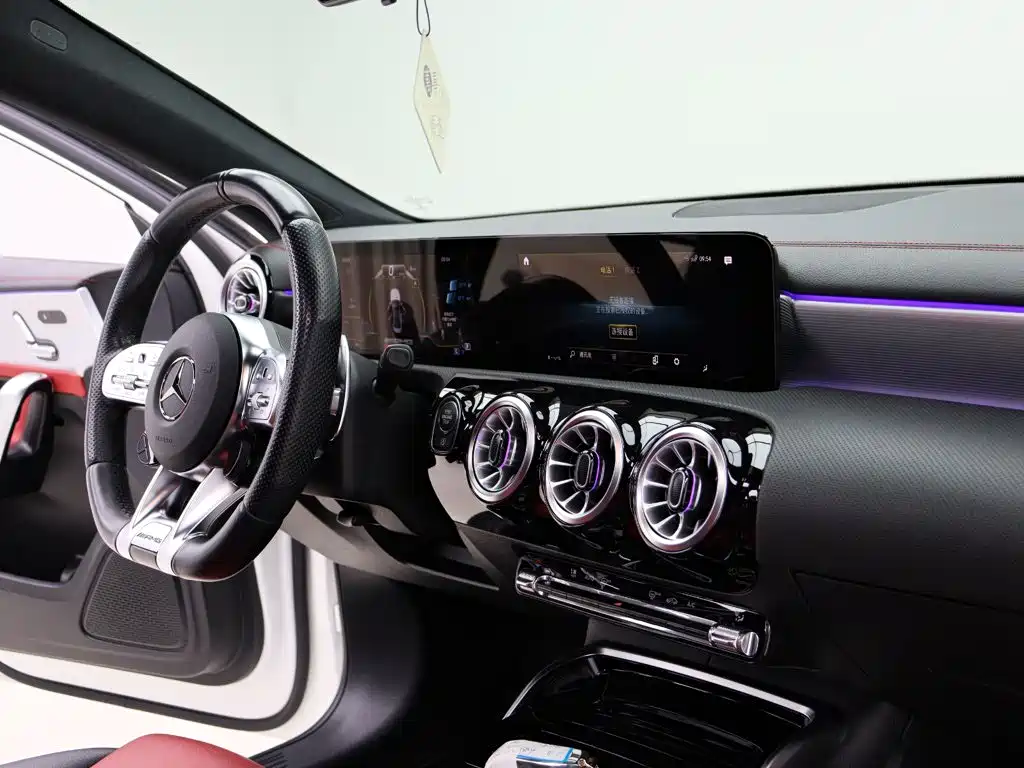 Mercedes-Benz A-Class AMG — миниатюра 12