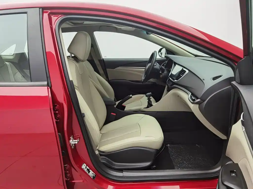 Buick Excelle — миниатюра 23
