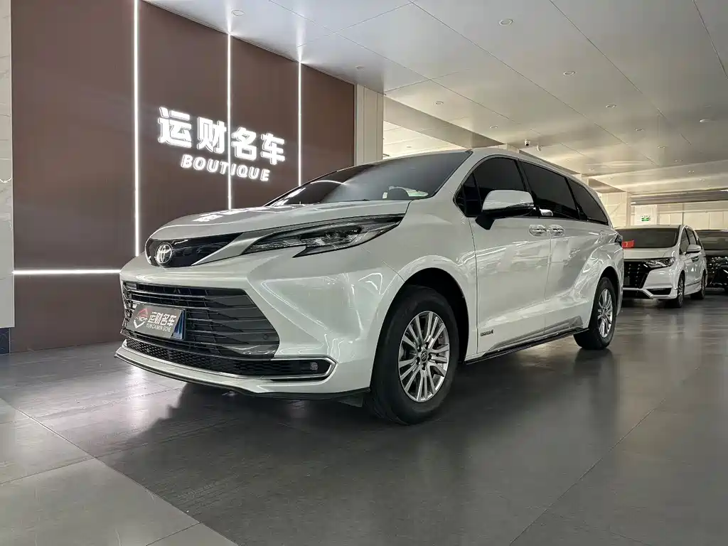 Toyota Sienna 2021 2.5L Hybrid Premium Edition