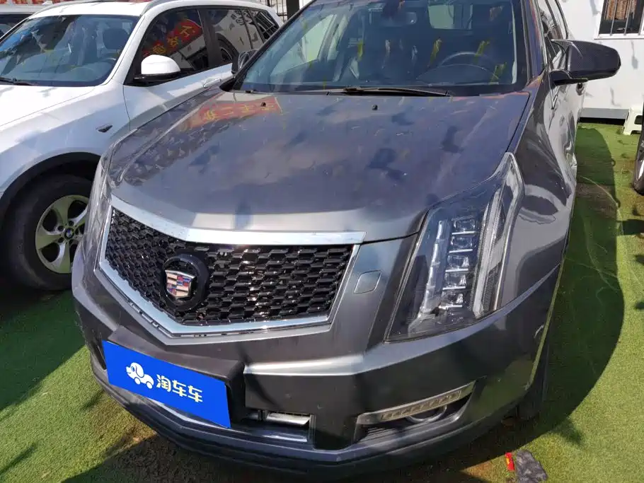 Cadillac SRX — миниатюра 2