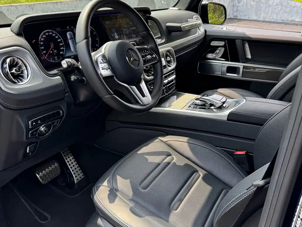 Mercedes-Benz G-Class — миниатюра 12