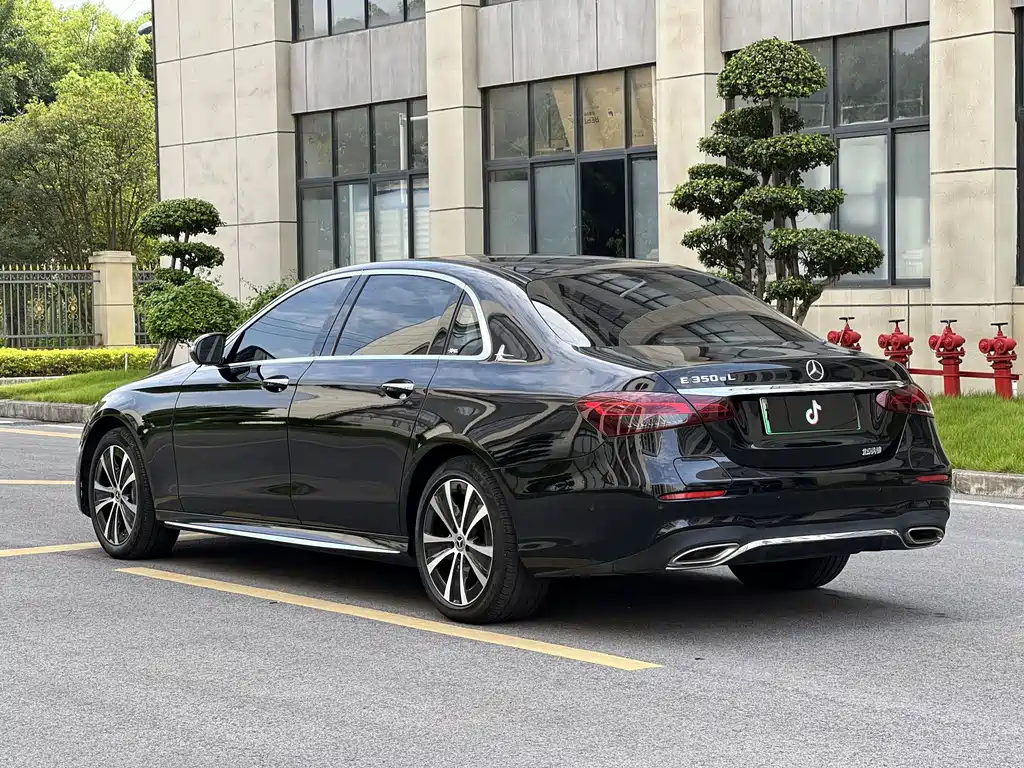 Mercedes-Benz E-Class New Energy — миниатюра 29