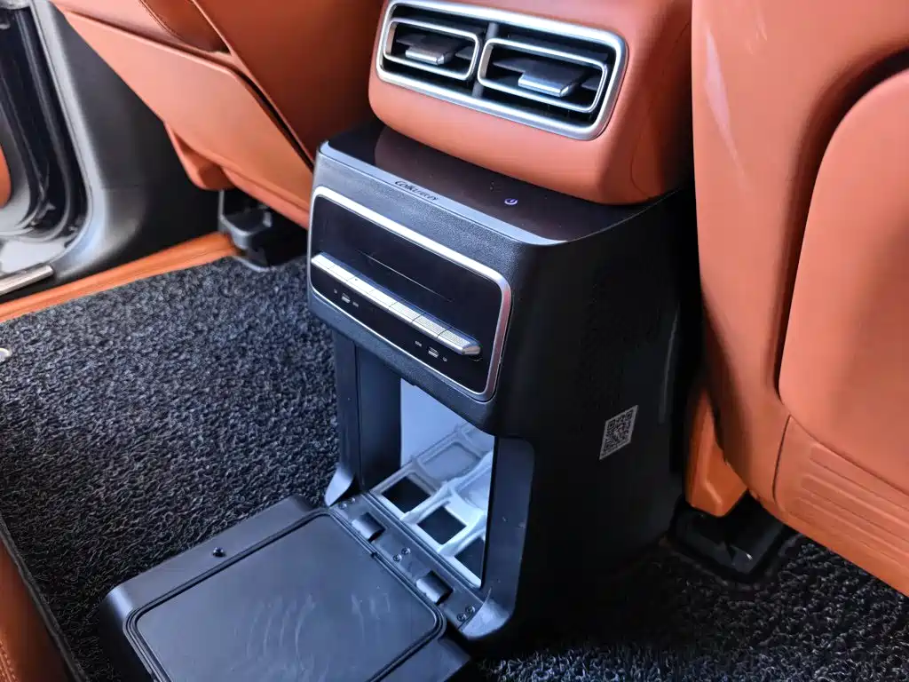 Li Auto Li L7 — миниатюра 19