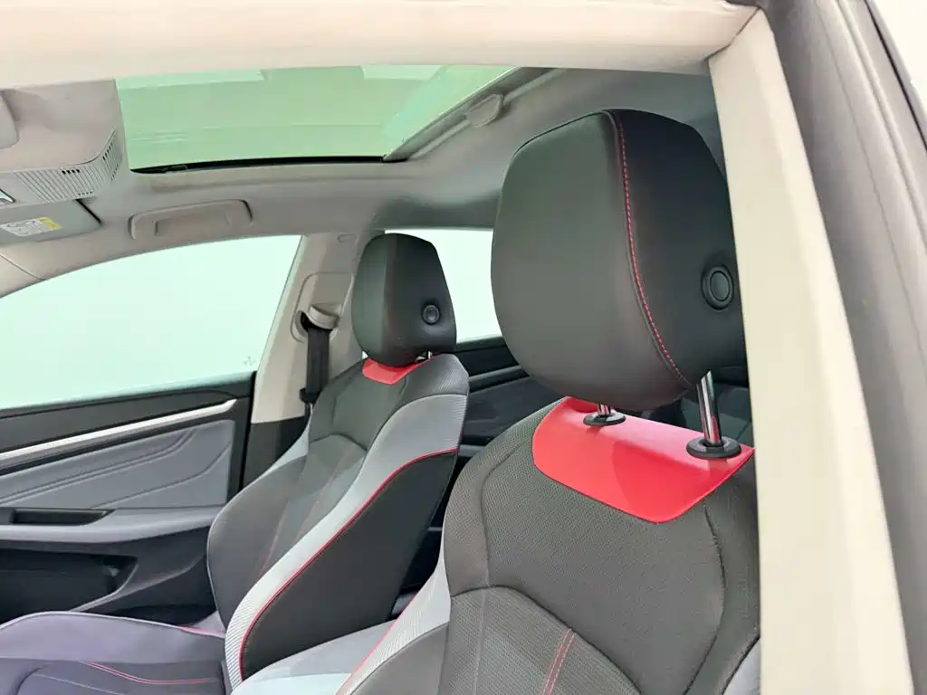 Volkswagen Lamando — миниатюра 24