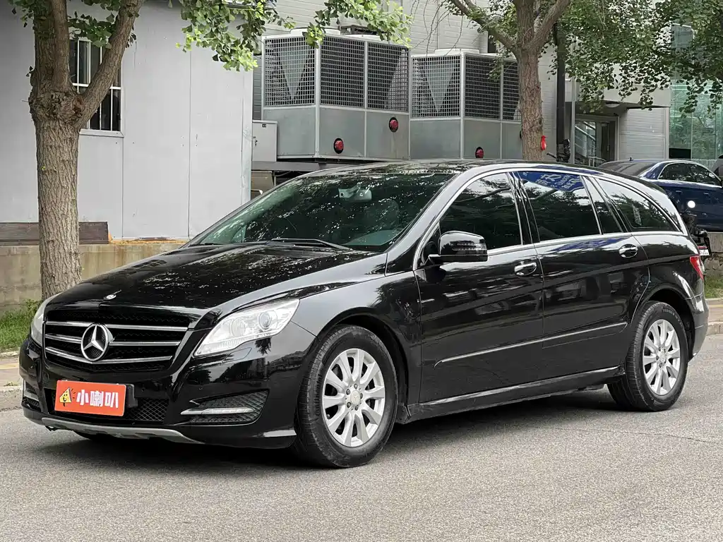 Mercedes-Benz R