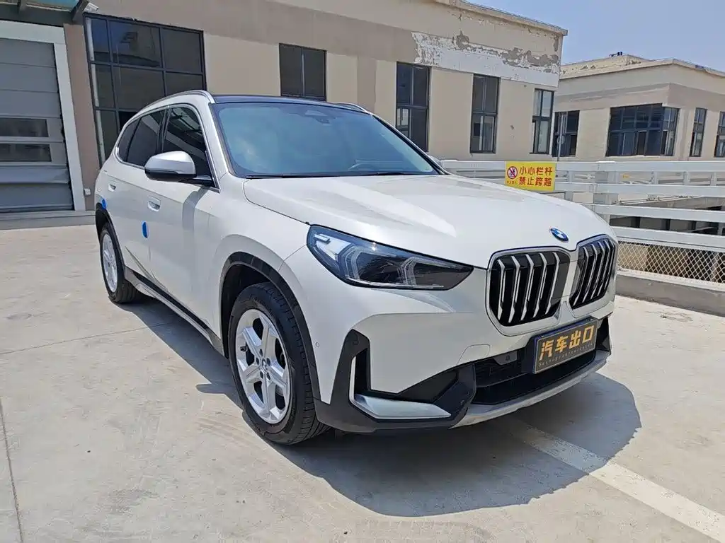 BMW X1 2023 sDrive20Li X