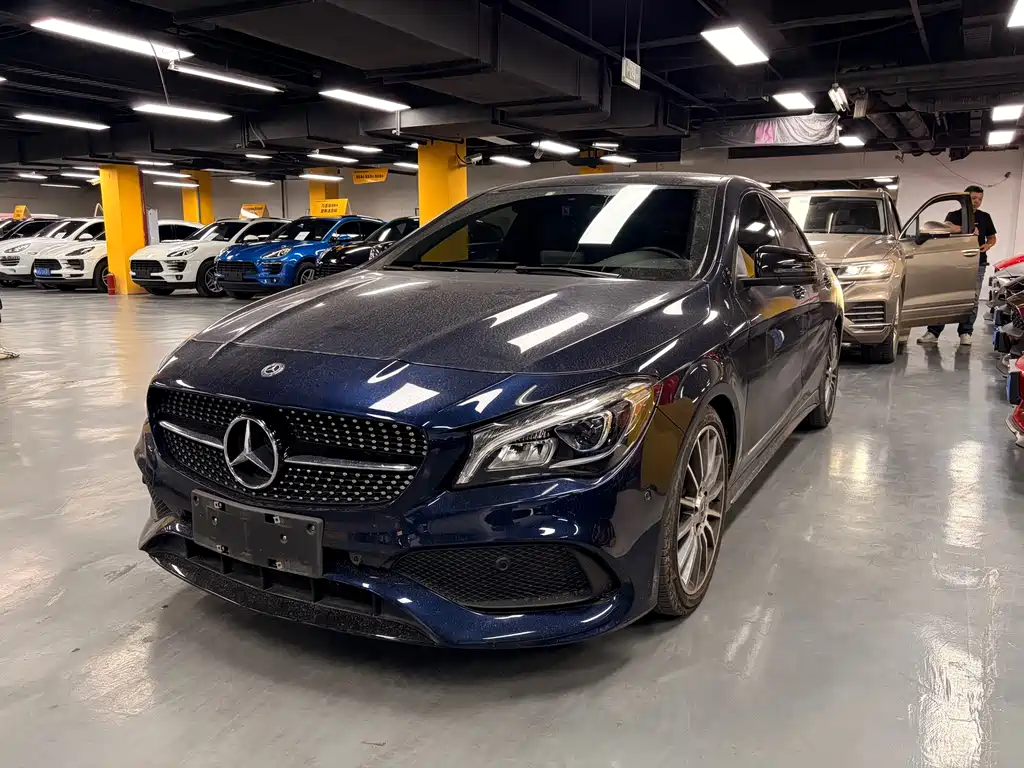 Mercedes-Benz CLA