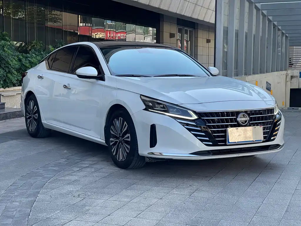 NISSAN TEANA