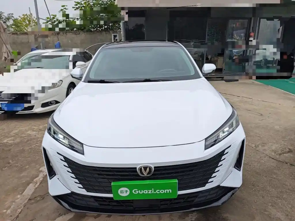 Changan Yida — миниатюра 3