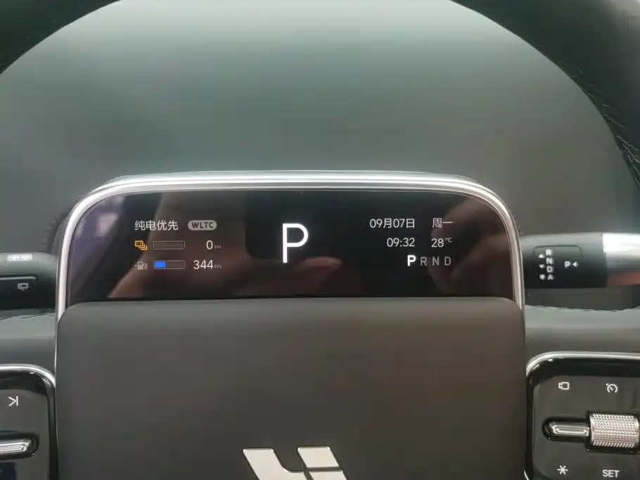 Li Auto Li L6 — миниатюра 14