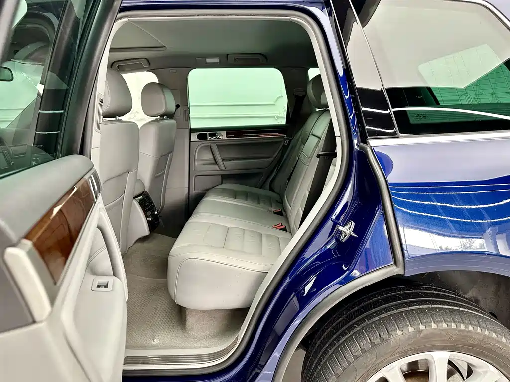 Volkswagen Touareg — миниатюра 7