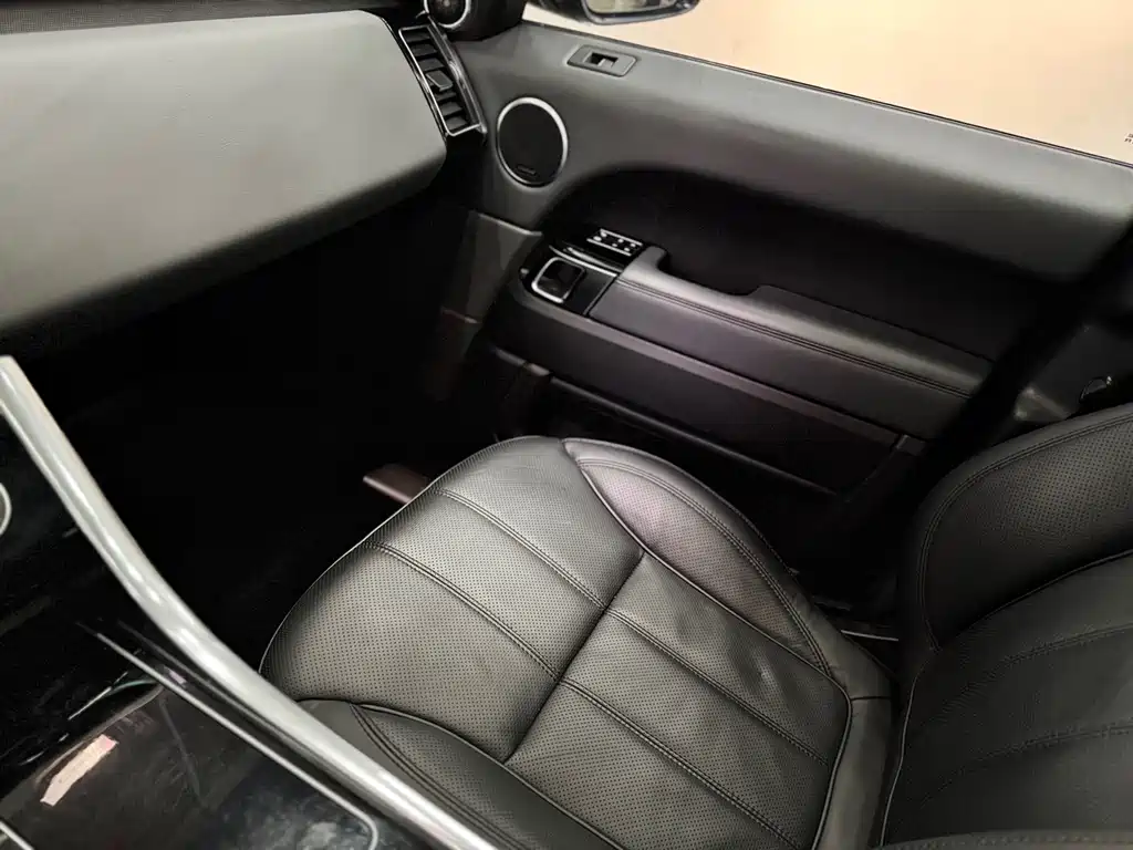 Land Rover Sport — миниатюра 20