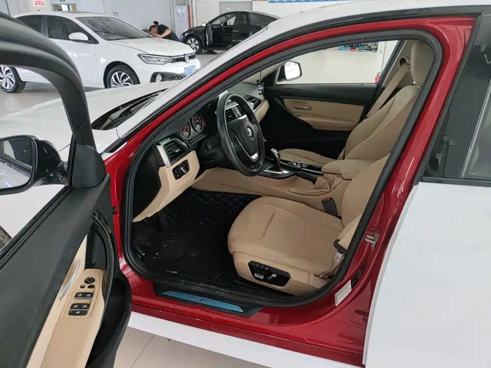 BMW 3 Series — миниатюра 6