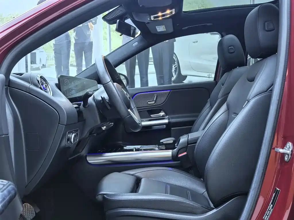 Mercedes-Benz GLA — миниатюра 20