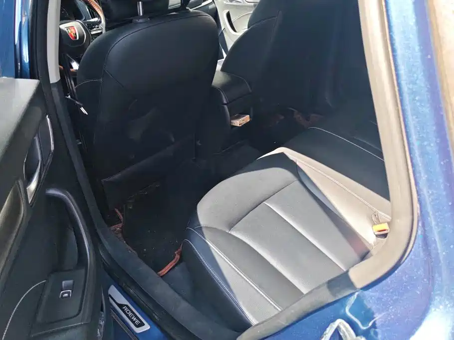 Roewe i6 Classic — миниатюра 11