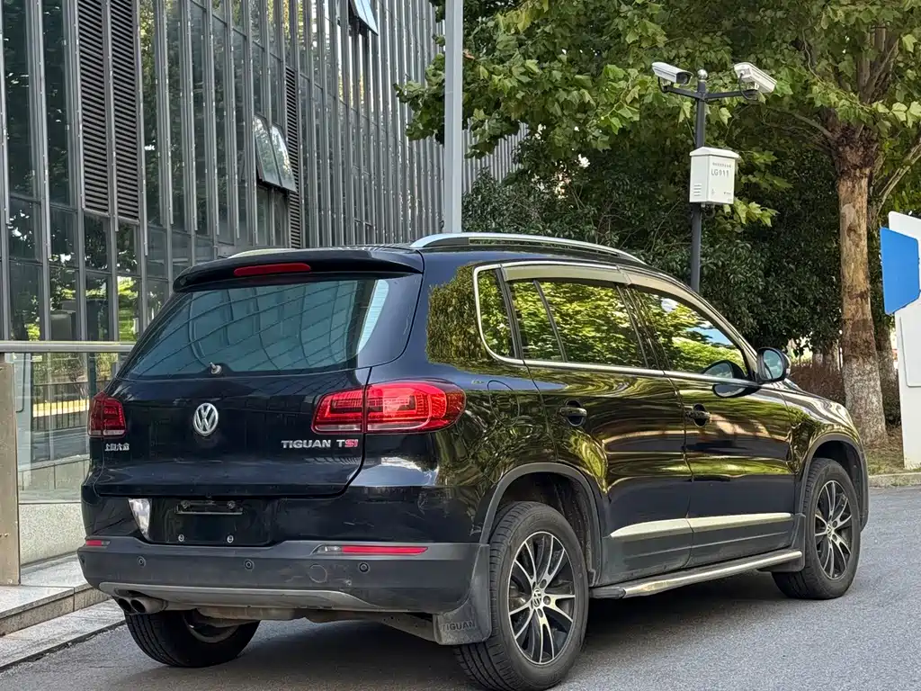 Volkswagen Tiguan — миниатюра 5