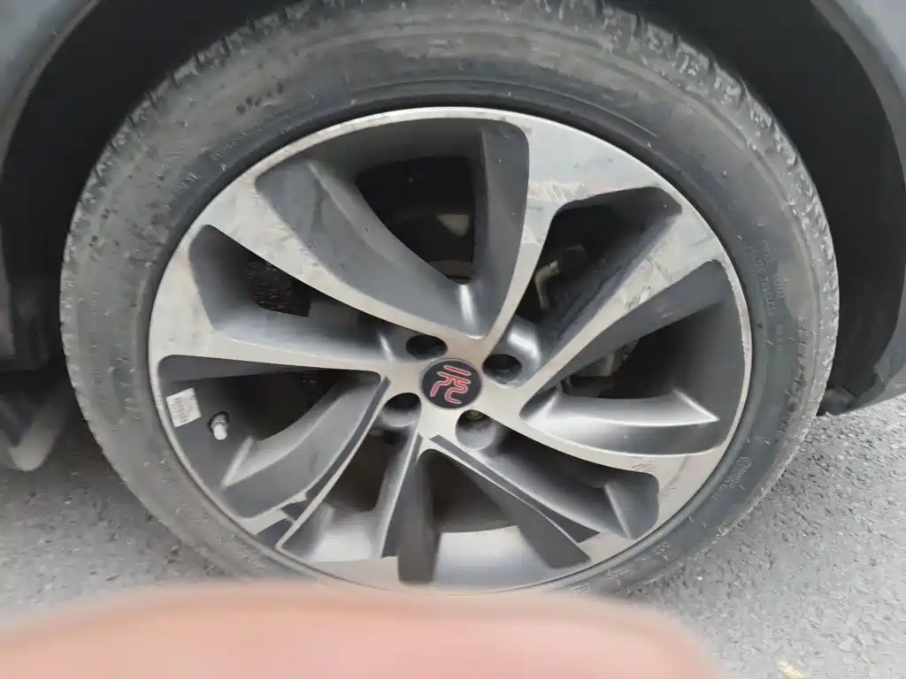 BYD Yuan — миниатюра 24