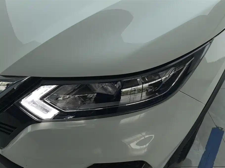 Nissan Qashqai 2022 2.0L CVT XV Smart