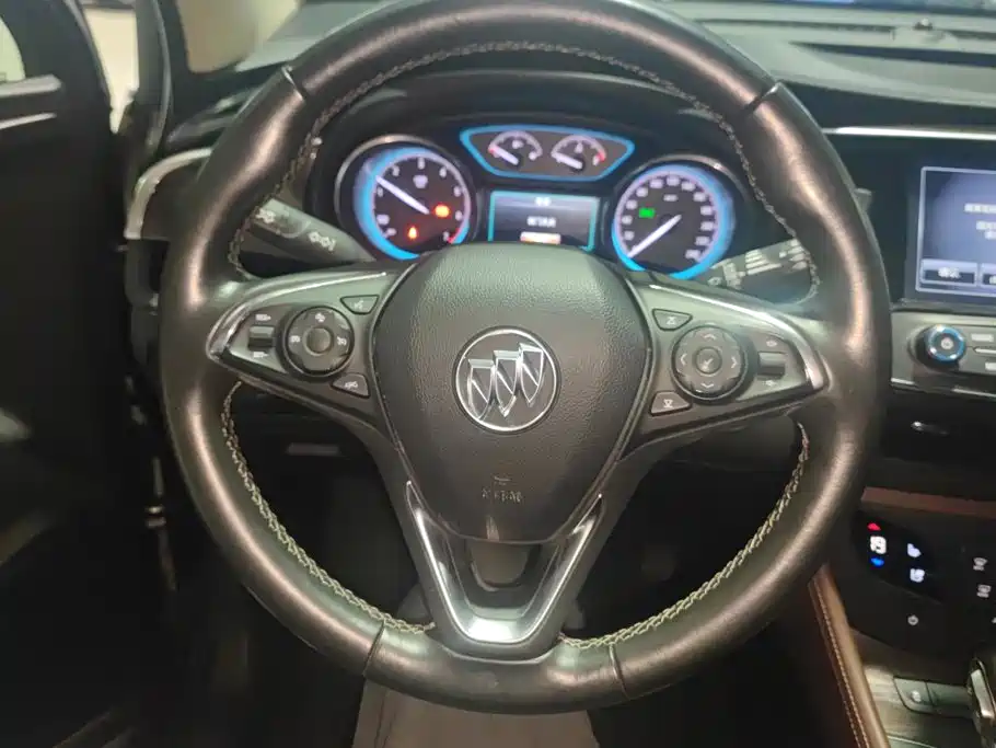 Buick Envision Plus — миниатюра 15