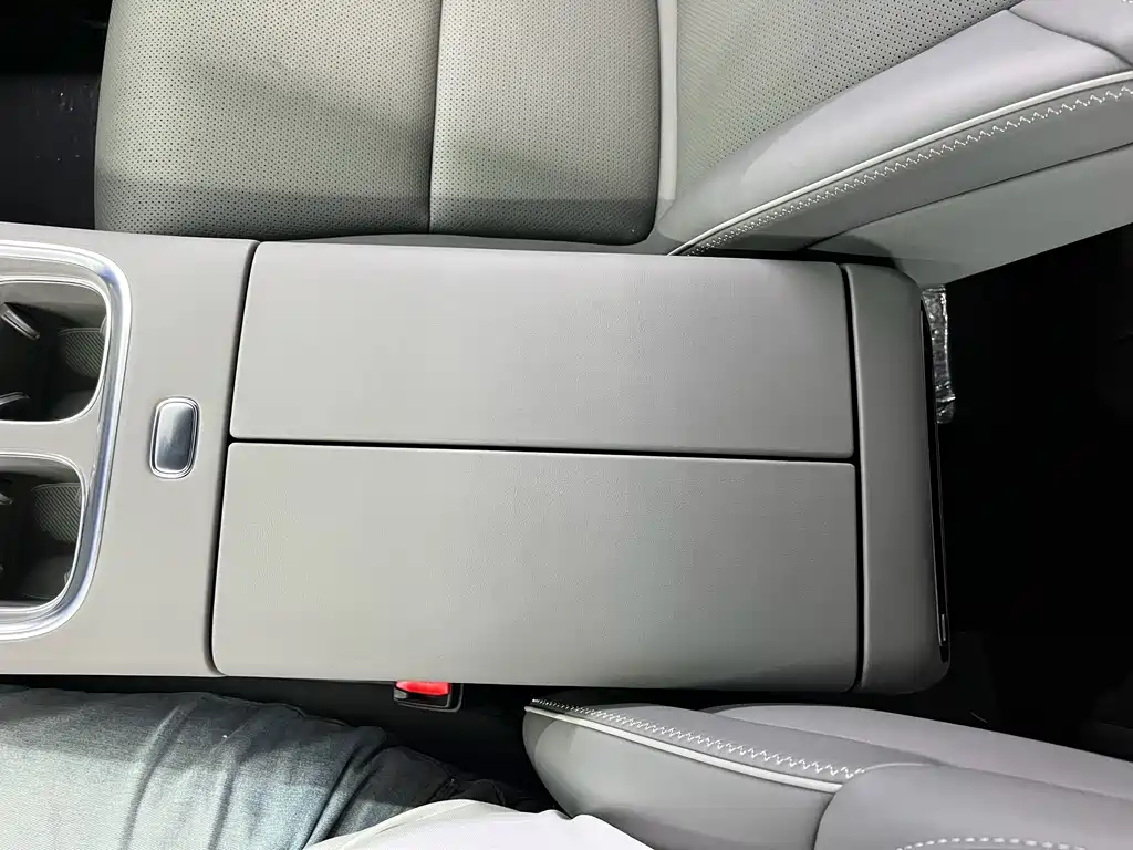 Leapmotor 零跑D19 — миниатюра 13