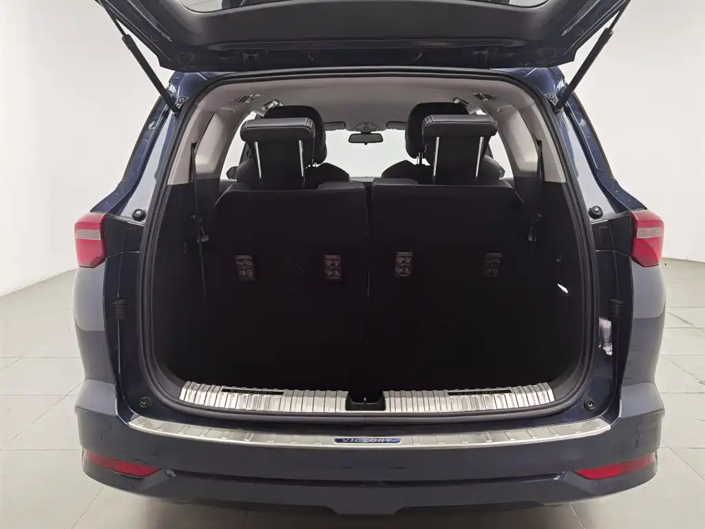 Wuling Victory — миниатюра 16